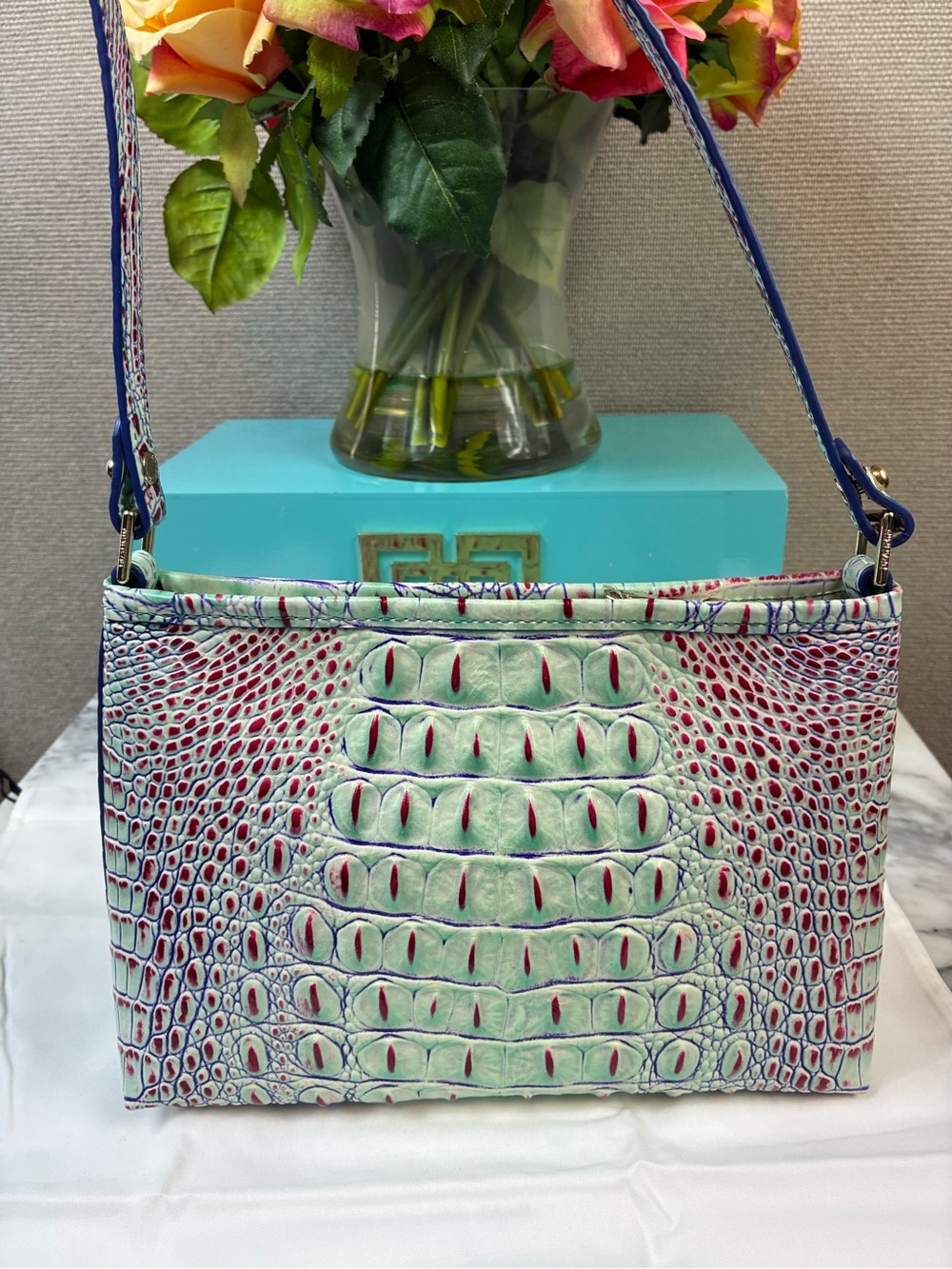 Brahmin Mint Green & Red Croc Embossed Lorelei Shoulder Bag - NWT - Picture 5 of 9